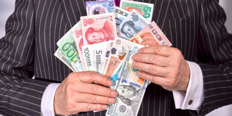 Start Trading Forex With $100- Complete Investment Guide